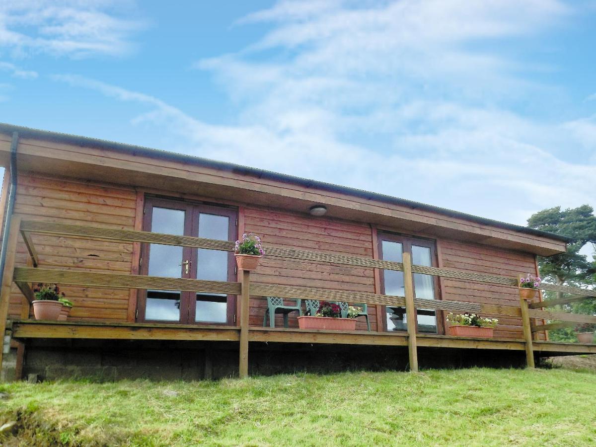 Ben Alder Lodge Milton of Campsie Exteriör bild